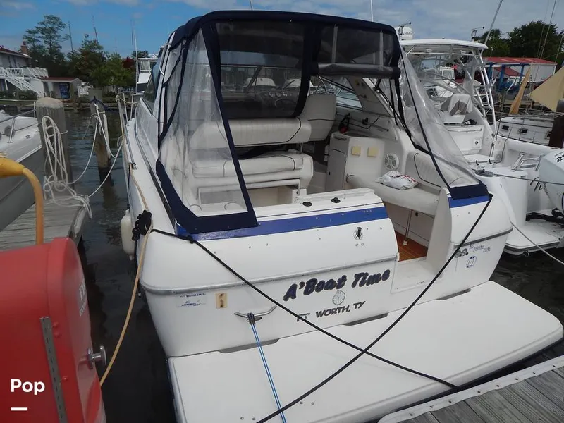 Slide: The Image of Bayliner Avanti 3255 Express 1999 - 16652274
