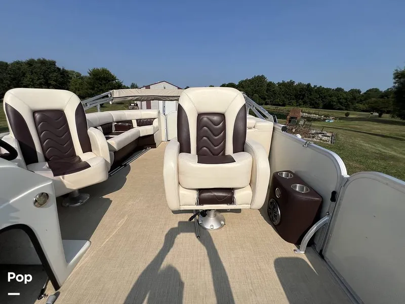 Slide: The Image of Lexington Palm Breeze 521 2023 - 16606047