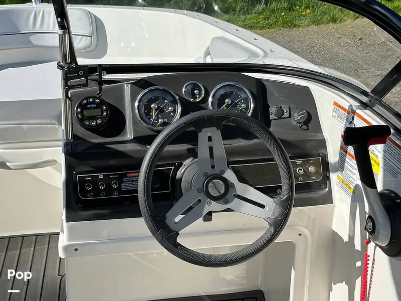 Slide: The Image of Bayliner VR4 2022 - 16549084