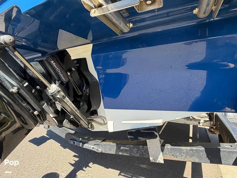 Slide: The Image of Bayliner VR4 2022 - 16596744
