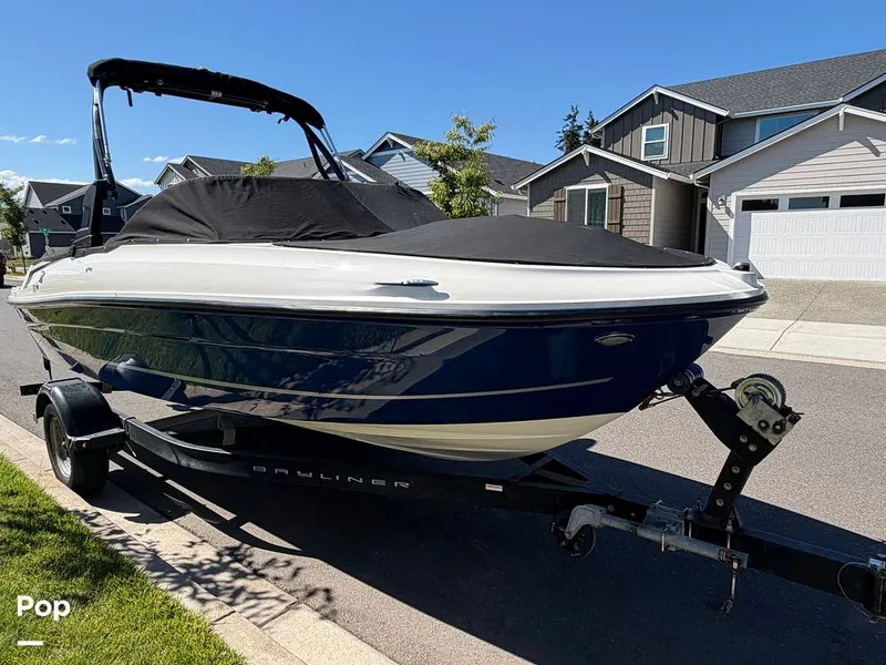 Slide: The Image of Bayliner VR4 2022 - 16596814