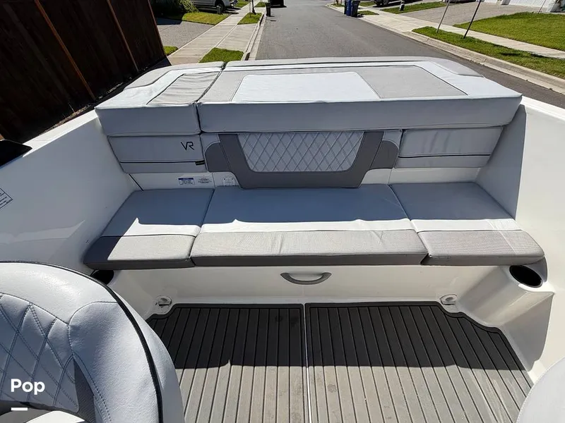 Slide: The Image of Bayliner VR4 2022 - 16596789