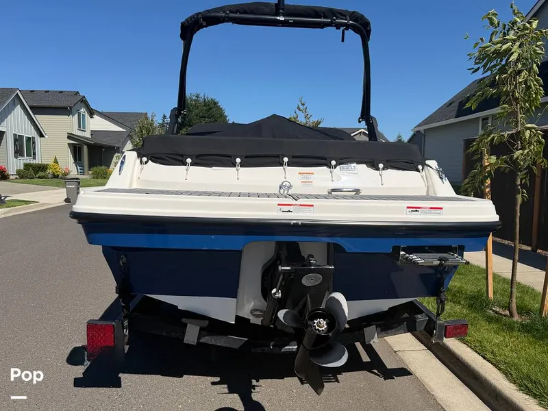 Slide: The Image of Bayliner VR4 2022 - 16596808