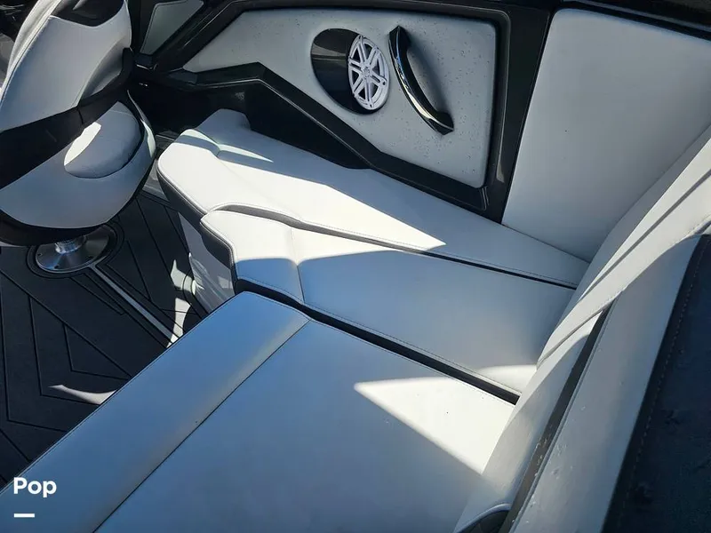 Slide: The Image of Monterey 238SS 2021 - 16569641