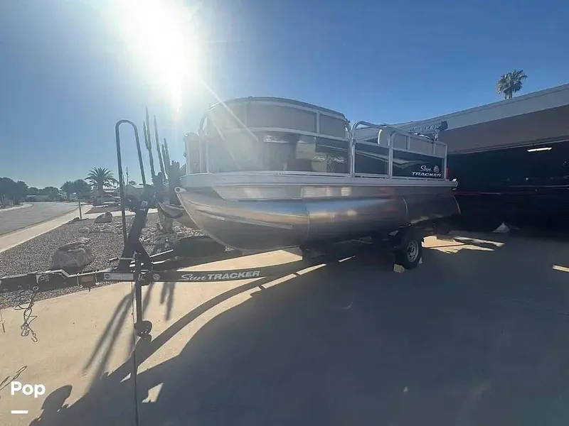 Slide: The Image of Sun Tracker Party Barge 16 2025 - 16555031