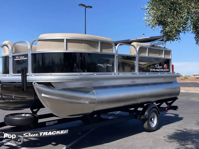Slide: The Image of Sun Tracker Party Barge 16 2025 - 16584383