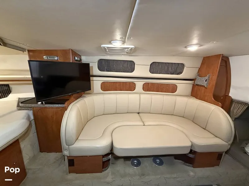 Slide: The Image of Rinker 342 Fiesta Vee 2004 - 16573606