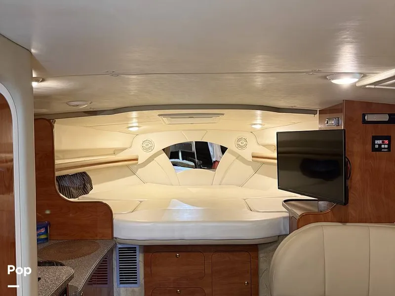 Slide: The Image of Rinker 342 Fiesta Vee 2004 - 16573604