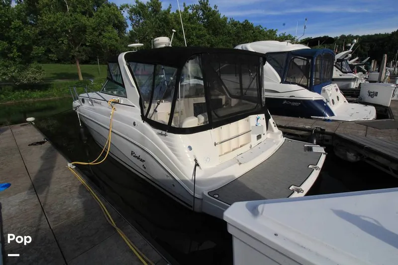 Slide: The Image of Rinker 342 Fiesta Vee 2004 - 16550492