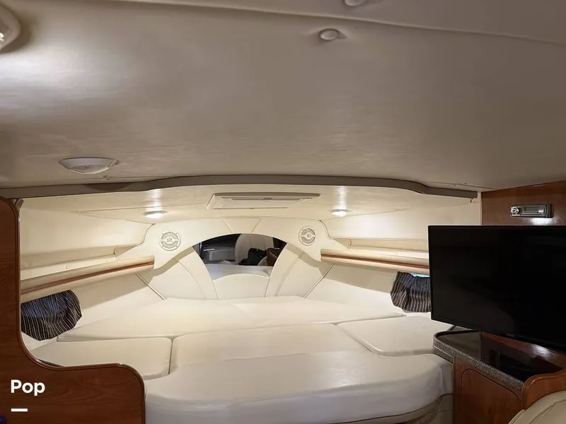 Slide: The Image of Rinker 342 Fiesta Vee 2004 - 16573605