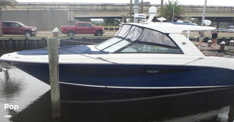 Slide: The Image of Sea Ray 400 SLX 2019 - 16616412