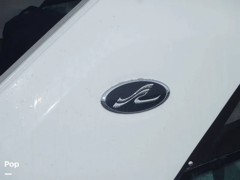 Slide: The Image of Sea Ray 400 SLX 2019 - 16616419