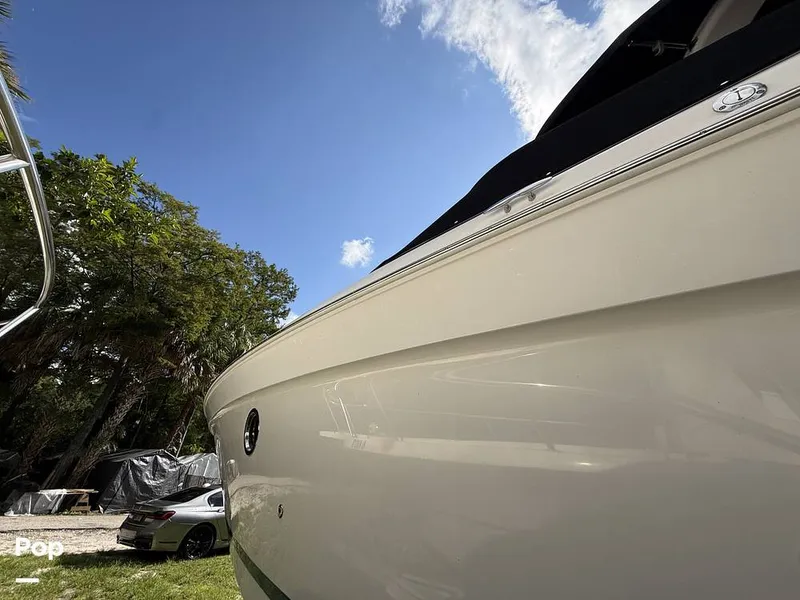 Slide: The Image of Regal "2014 Regal 3200 Bowrider - Exceptional Condition 2014 - 16612850