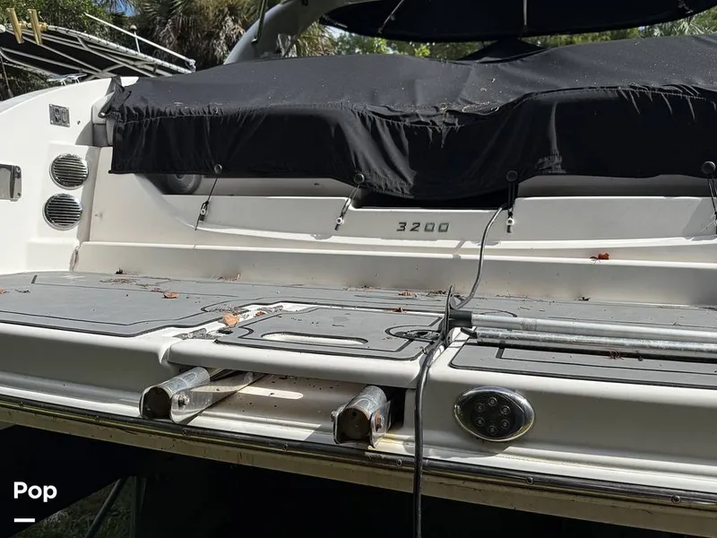 Slide: The Image of Regal "2014 Regal 3200 Bowrider - Exceptional Condition 2014 - 16612841