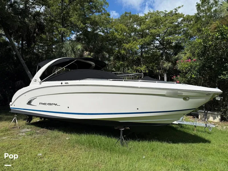 The Image of Regal "2014 Regal 3200 Bowrider - Exceptional Condition 2014 - 16613003