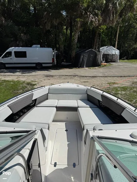 Slide: The Image of Regal "2014 Regal 3200 Bowrider - Exceptional Condition 2014 - 16550856