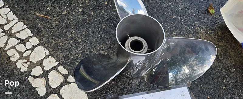 Slide: The Image of Spare Prop Included - 16681465