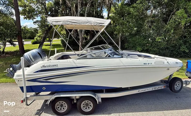Slide: The Image of Hurricane 217 SD Coastal Edition 2022 - 16575338