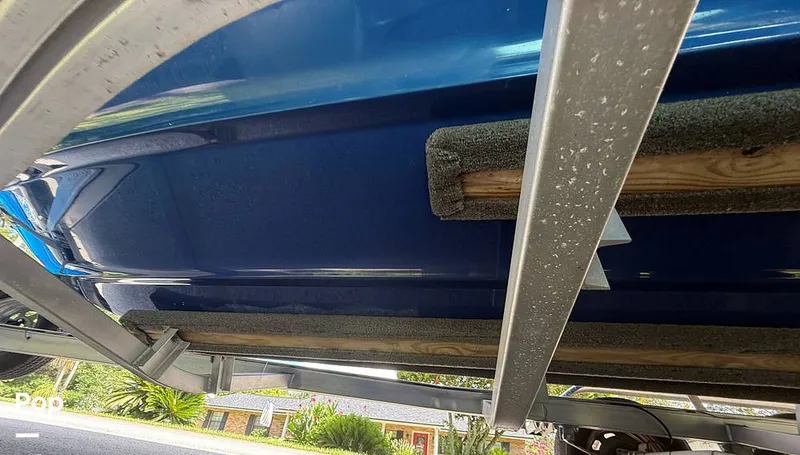 Slide: The Image of Hurricane 217 SD Coastal Edition 2022 - 16575414