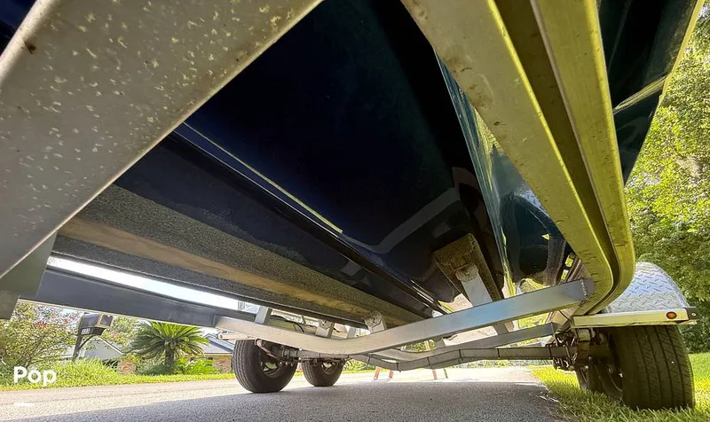 Slide: The Image of Hurricane 217 SD Coastal Edition 2022 - 16575433