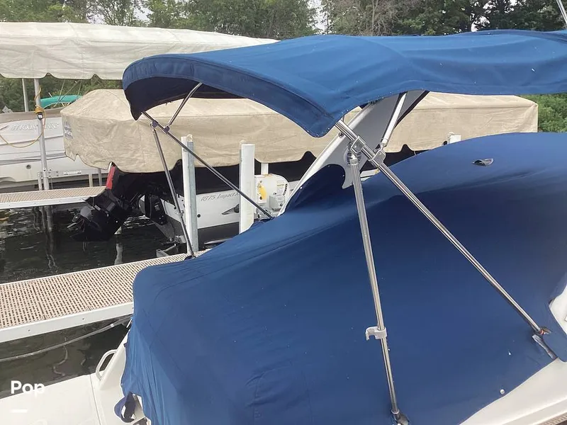 Slide: The Image of Sea Ray 260 Sundancer 2016 - 16597019