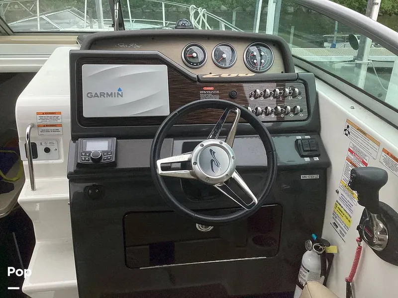 Slide: The Image of Sea Ray 260 Sundancer 2016 - 16597046