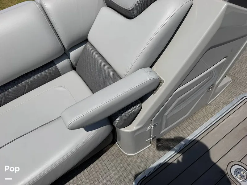Slide: The Image of Regency 230 LE3 Sport 2023 - 16694371