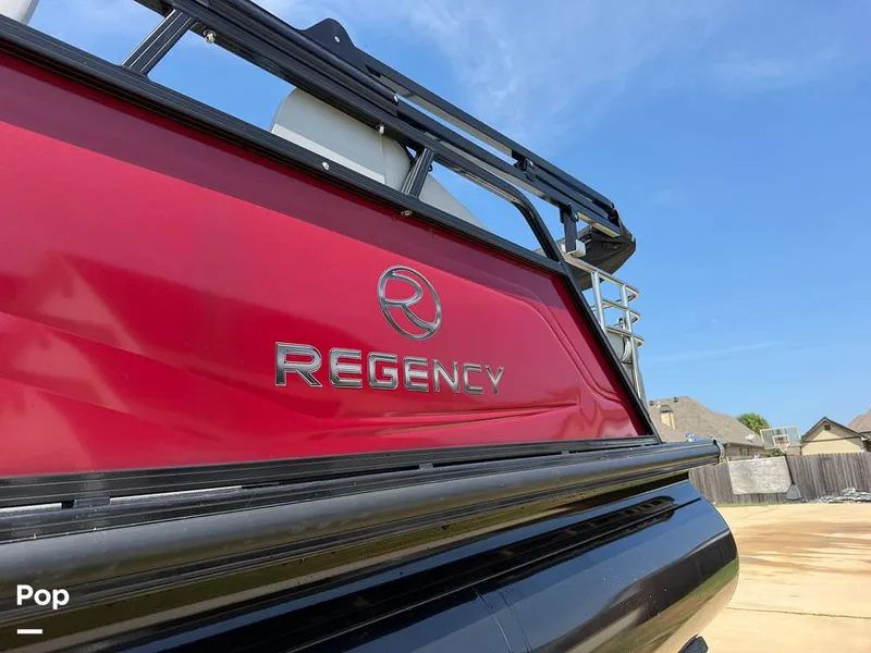 Slide: The Image of Regency 230 LE3 Sport 2023 - 16694297
