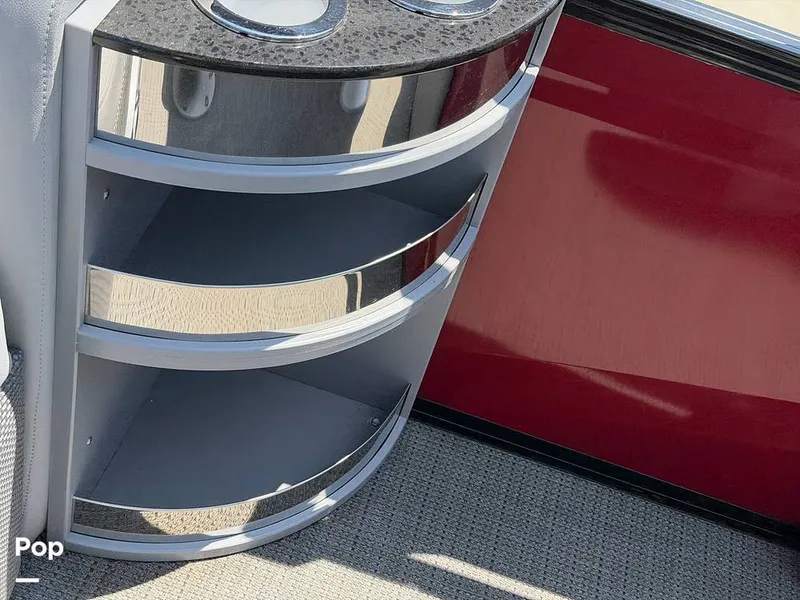 Slide: The Image of Regency 230 LE3 Sport 2023 - 16694341