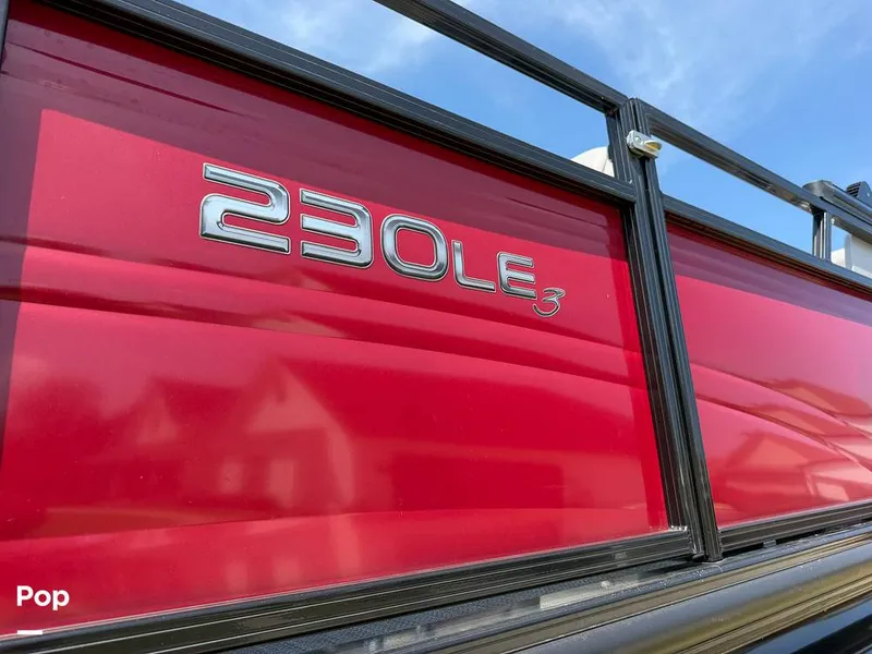 Slide: The Image of Regency 230 LE3 Sport 2023 - 16694293