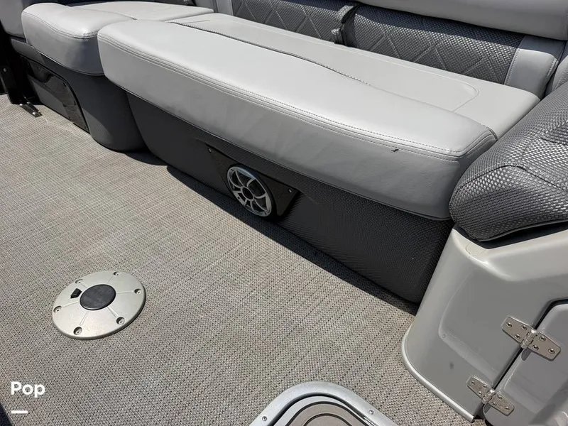 Slide: The Image of Regency 230 LE3 Sport 2023 - 16694366