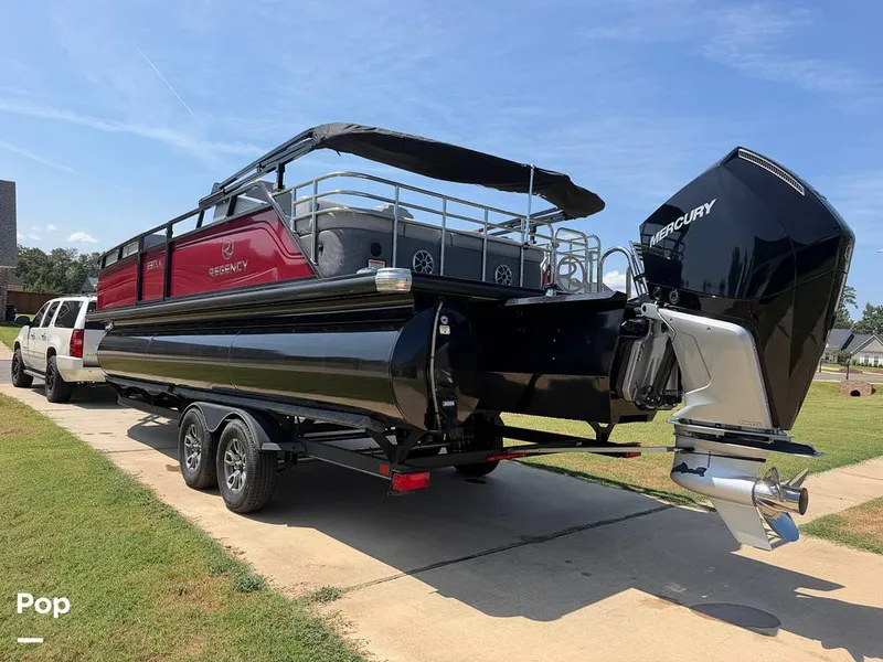 Slide: The Image of Regency 230 LE3 Sport 2023 - 16694281