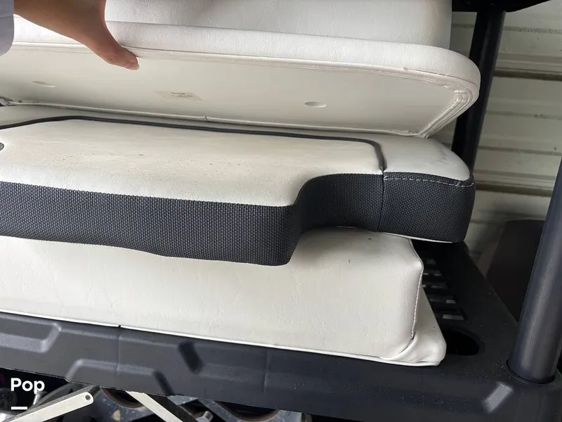 Slide: The Image of Yamaha AR195 2022 - 16717991