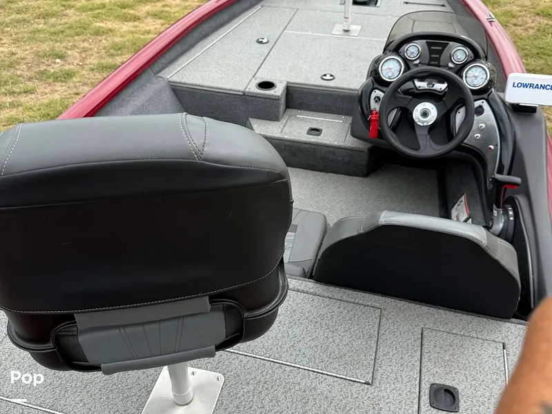 Slide: The Image of Bass Tracker Pro Team 175 TXW 2019 - 16569174