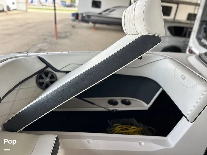 Slide: The Image of Regal 23OBX 2019 - 16580969