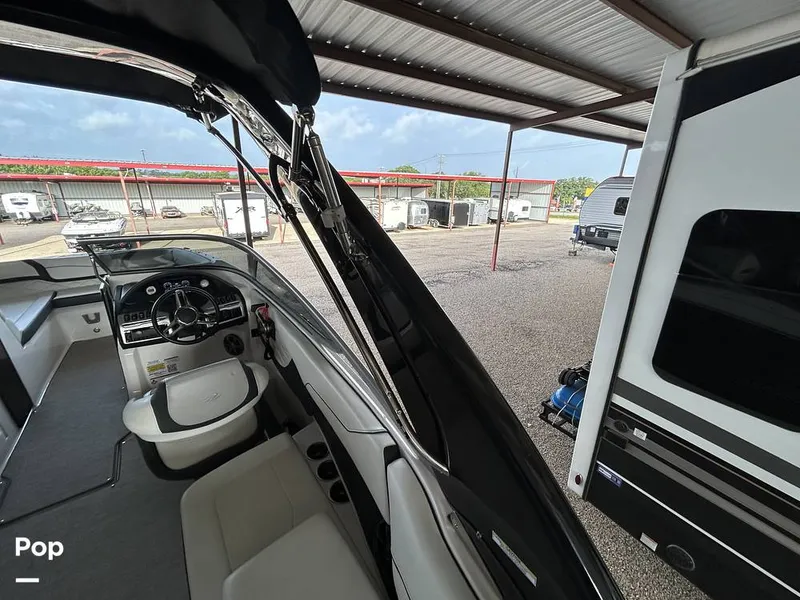 Slide: The Image of Regal 23OBX 2019 - 16581114