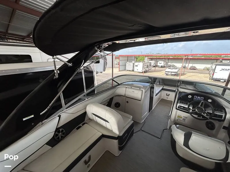 Slide: The Image of Regal 23OBX 2019 - 16581061