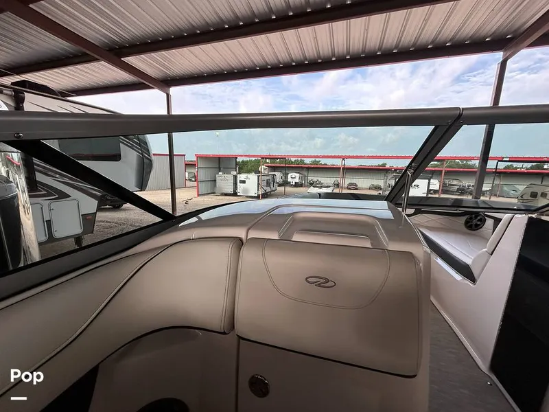Slide: The Image of Regal 23OBX 2019 - 16581085