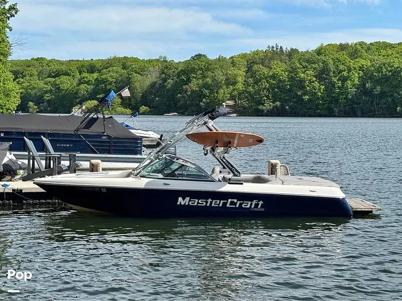 The Image of Mastercraft x1 2008 - 16563687