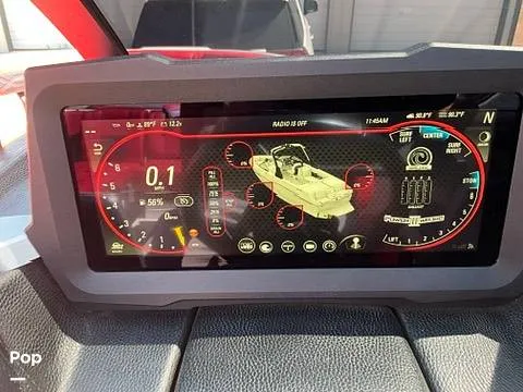 Slide: The Image of Malibu Wakesetter 25 LSV 2023 - 16588113