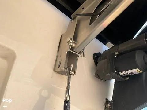 Slide: The Image of Malibu Wakesetter 25 LSV 2023 - 16588226