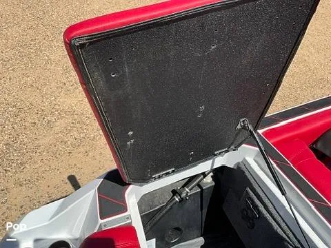 Slide: The Image of Malibu Wakesetter 25 LSV 2023 - 16587990