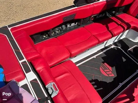 Slide: The Image of Malibu Wakesetter 25 LSV 2023 - 16588066
