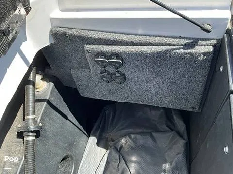 Slide: The Image of Malibu Wakesetter 25 LSV 2023 - 16587991