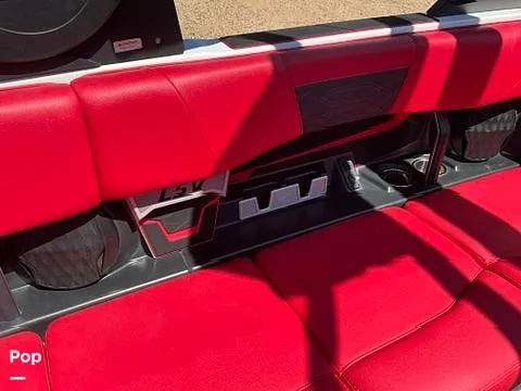 Slide: The Image of Malibu Wakesetter 25 LSV 2023 - 16588072