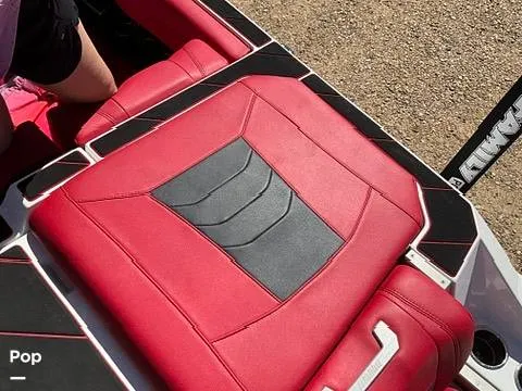 Slide: The Image of Malibu Wakesetter 25 LSV 2023 - 16587989
