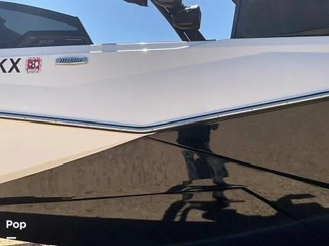 Slide: The Image of Malibu Wakesetter 25 LSV 2023 - 16588172