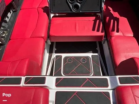 Slide: The Image of Malibu Wakesetter 25 LSV 2023 - 16588153