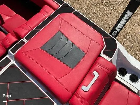 Slide: The Image of Malibu Wakesetter 25 LSV 2023 - 16587968