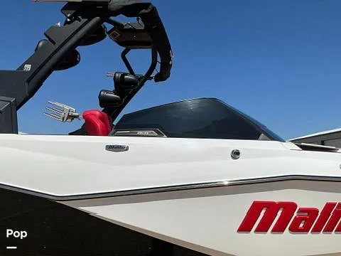 Slide: The Image of Malibu Wakesetter 25 LSV 2023 - 16588202